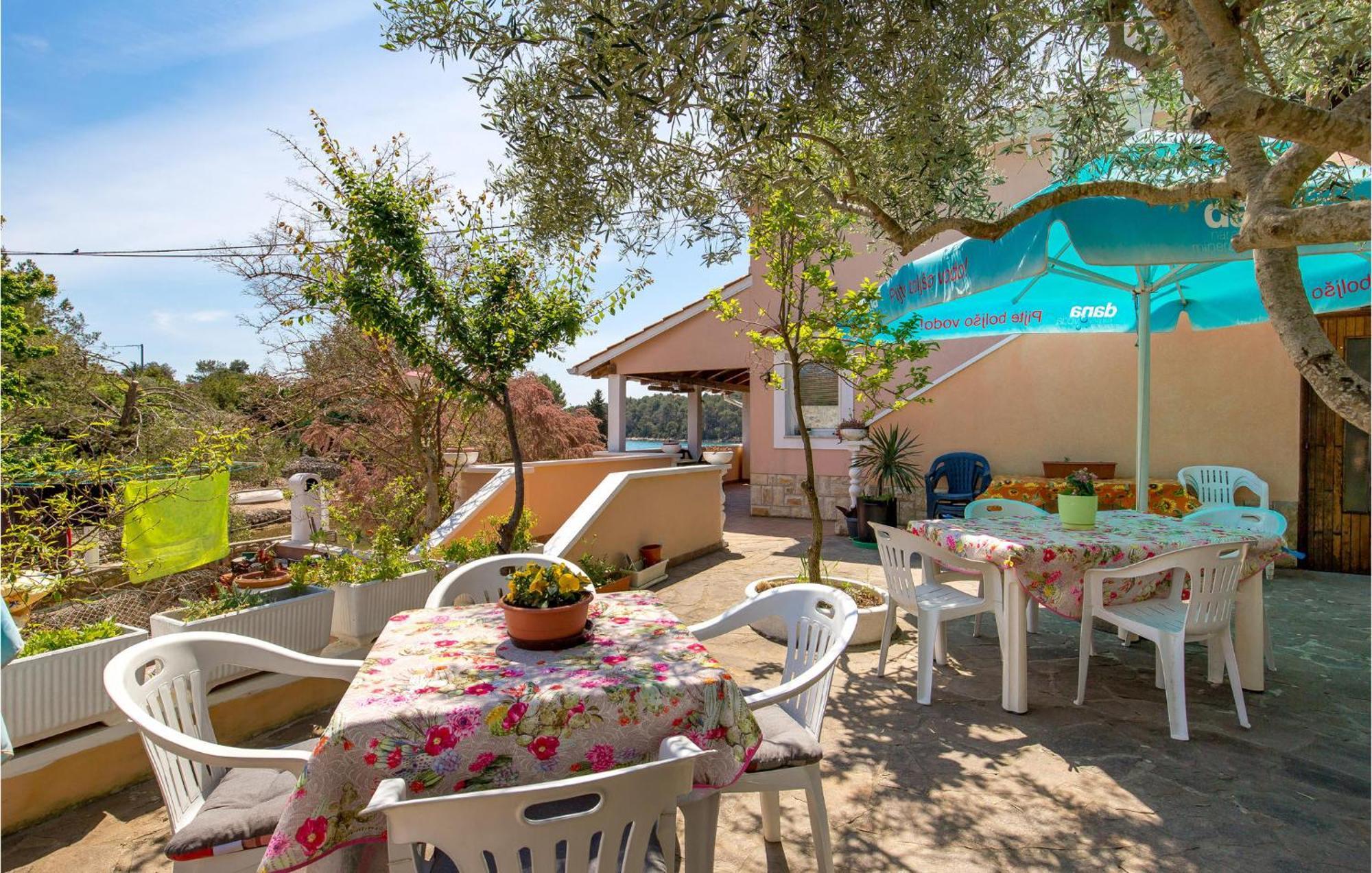 Beach Front Apartment In Punta Kriza With Kitchen Exterior foto